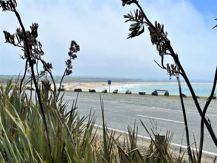 1262 Kaka Point Road Kaka Point_13