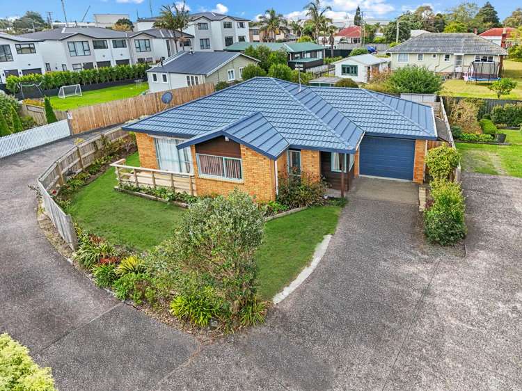 678 Te Atatu Road_0