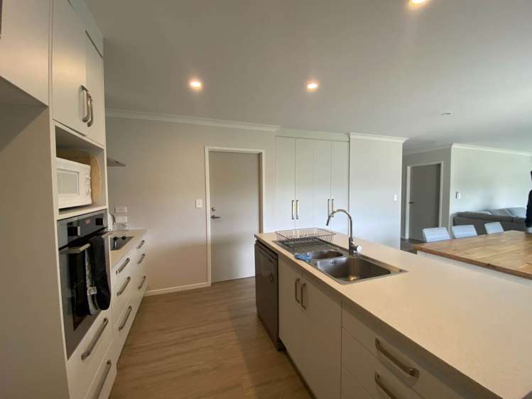 38 Charlotte Drive Omokoroa_7