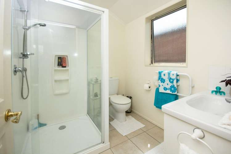 15 Rosewood Place Redwoodtown_8