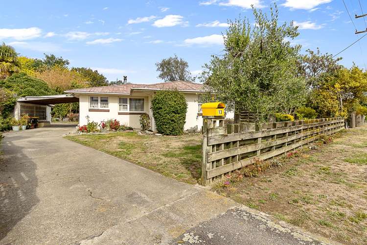 13 Oudenarde Street Renwick_15