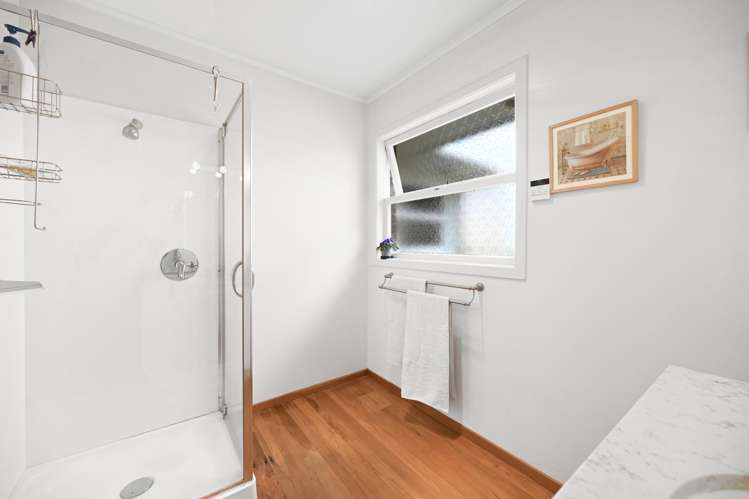 6 Eton Drive Hillcrest_12