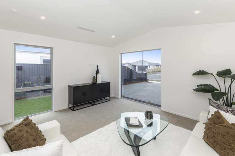 66 Whitehorn Drive Lincoln_11