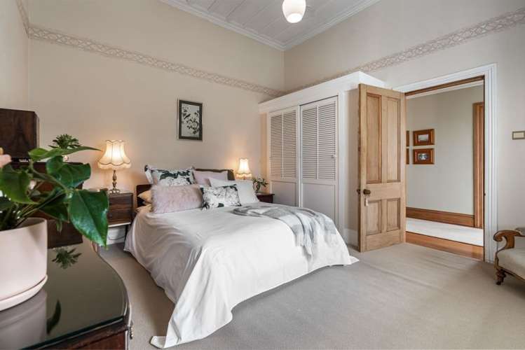 125 Vauxhall Road Narrow Neck_9