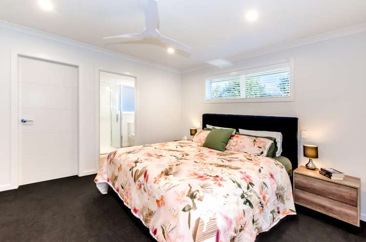 84 Mazengarb Road Paraparaumu Beach_13