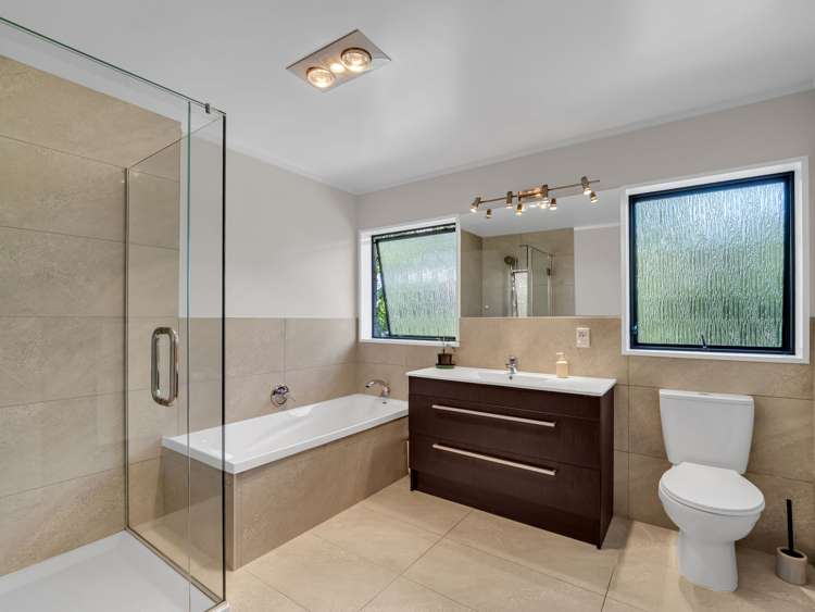 51 Strathmore Street Matua_23