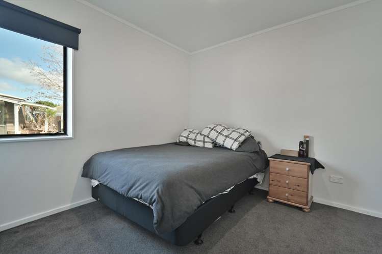 917 Collinge Road Mayfair_13