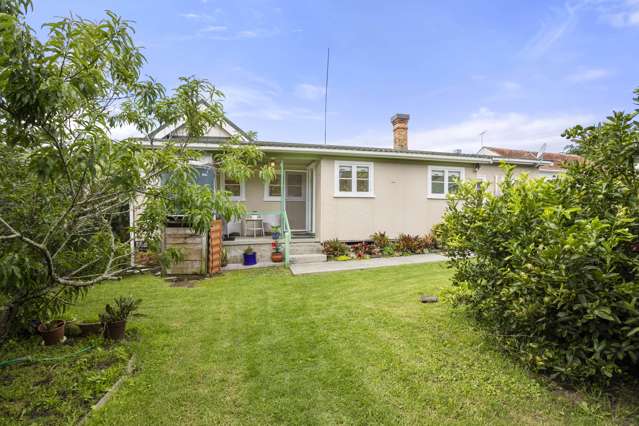 6 Fowler Avenue Mount Albert_4