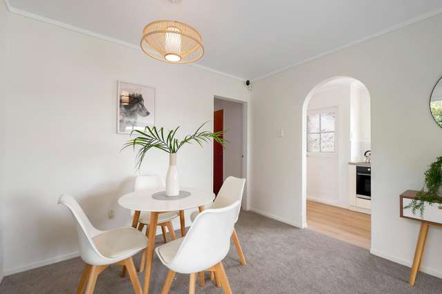 62 Antrim Crescent Wainuiomata_4