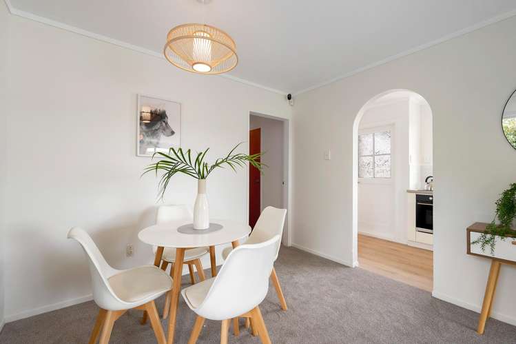 62 Antrim Crescent Wainuiomata_4