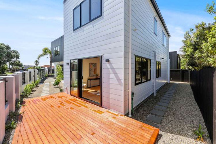 6A Gulf Crest Bucklands Beach_52