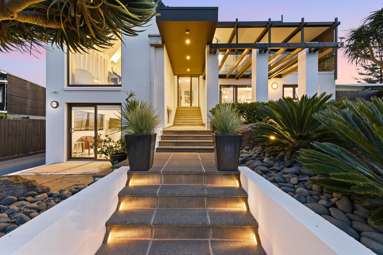 670 Papamoa Beach Road_3