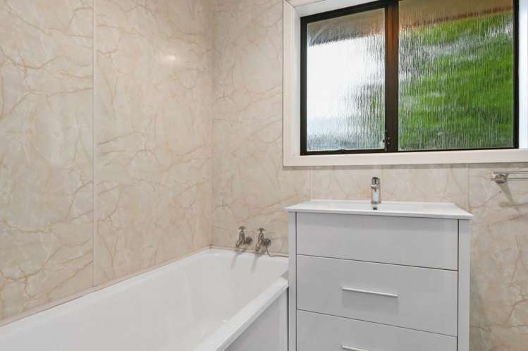 18 Lochee Road Upper Riccarton_10