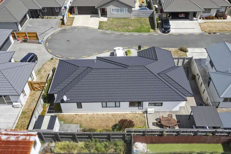 11 Poulson Grove Trentham_29