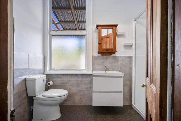 75 Sandon Road Feilding_20