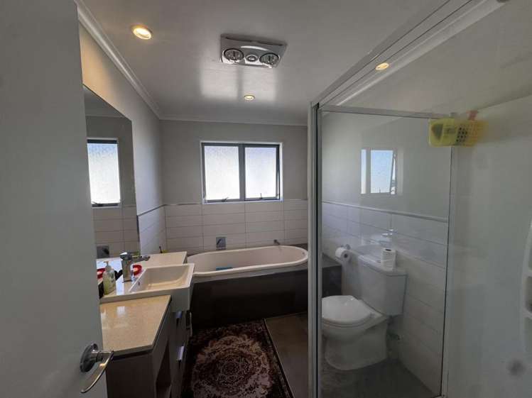 56 Mackey Drive Greenhithe_11