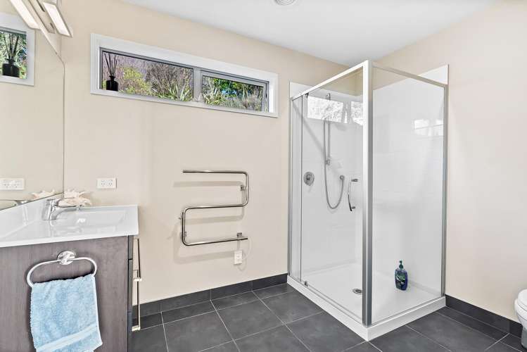 37 Pa Road Kaiwaka_16