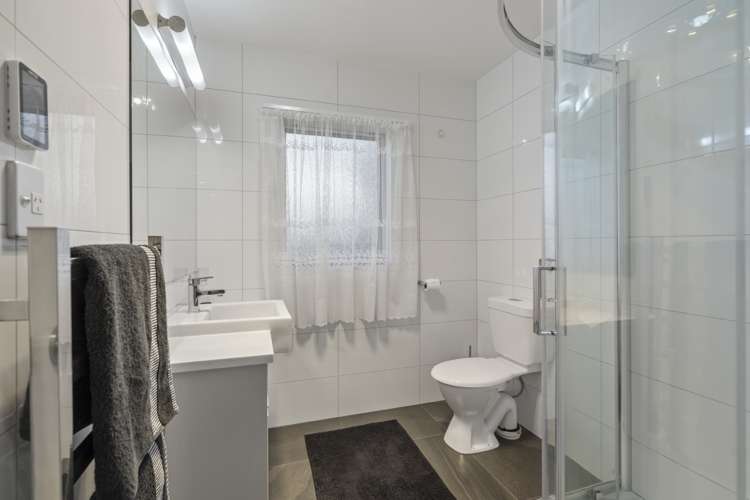 5 Bintulu Place Fairview Heights_32