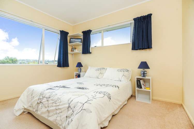 1/19 Witheford Drive Bayview_10