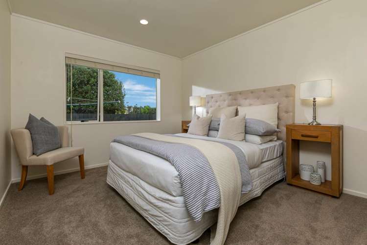 164 Lakeside Drive Orewa_18