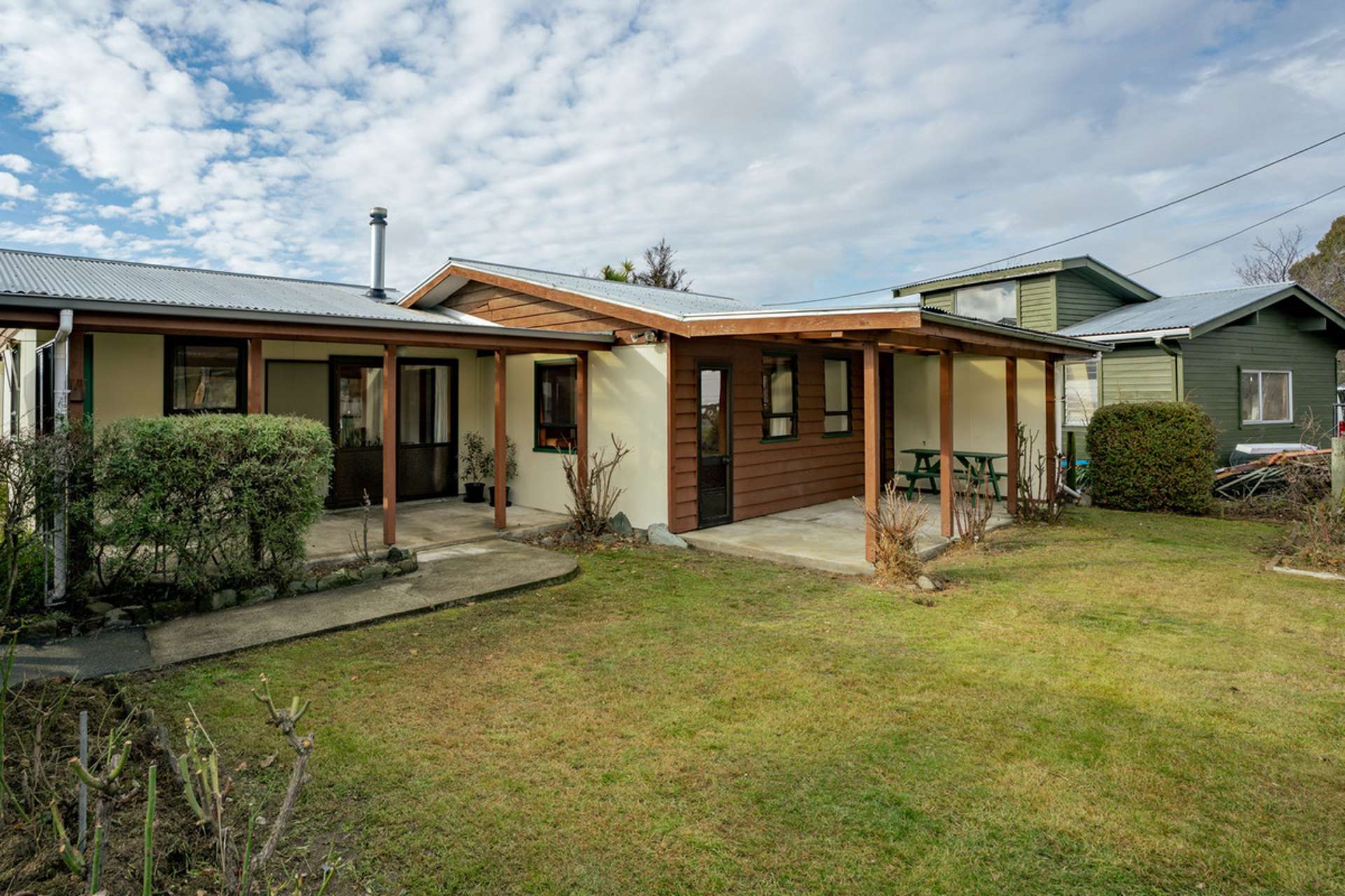 138 Lagoon Avenue Albert Town_0