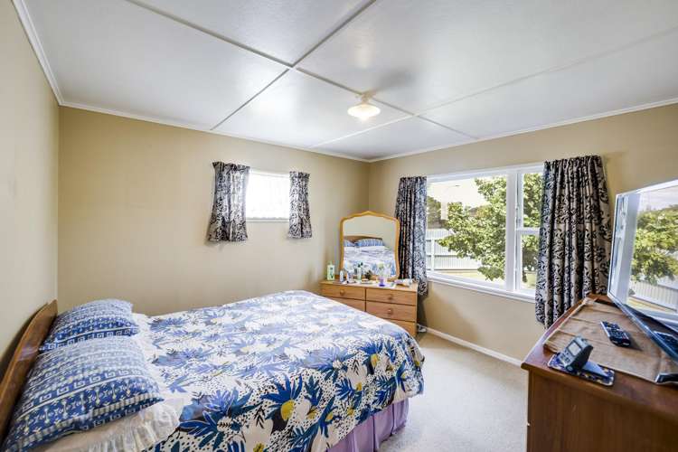 178 Flaxmere Avenue Flaxmere_14