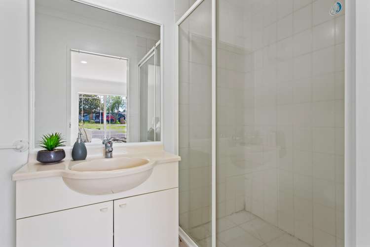 18 Farmdale Court Flat Bush_11