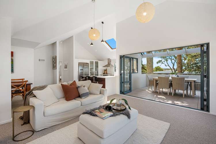 2/71 Princes Street Northcote Point_5