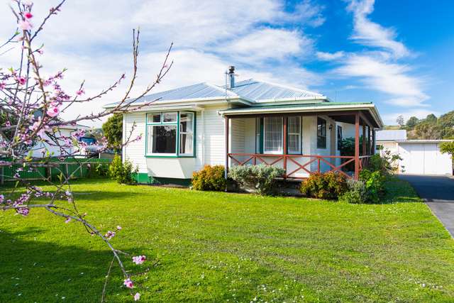 570 Wainui Road Kaiti_1