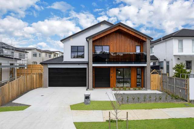 Brand-New Luxury – 7 Beds & Multi-Living