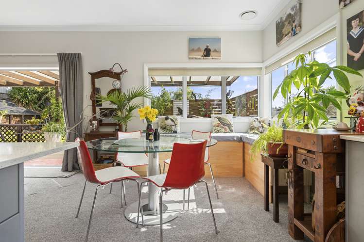 100 Macfarlane Street Hamilton East_7