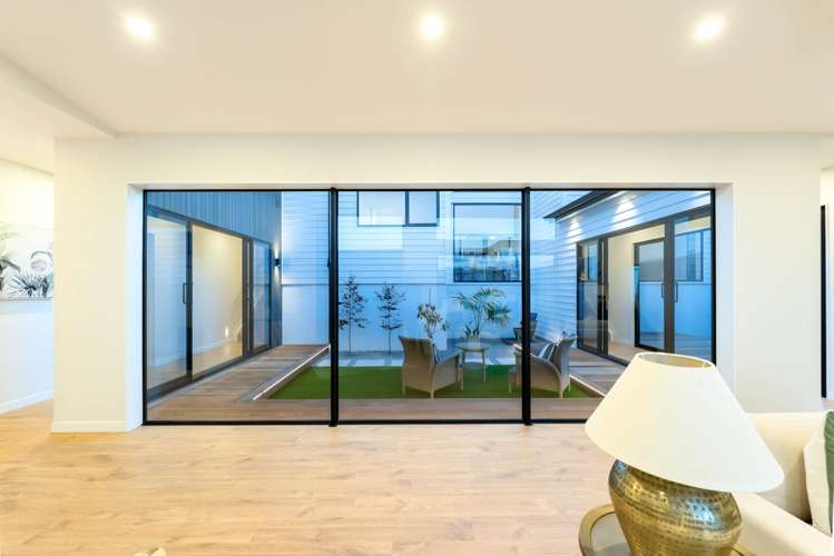 18 & 18a Katote Avenue Swanson_19