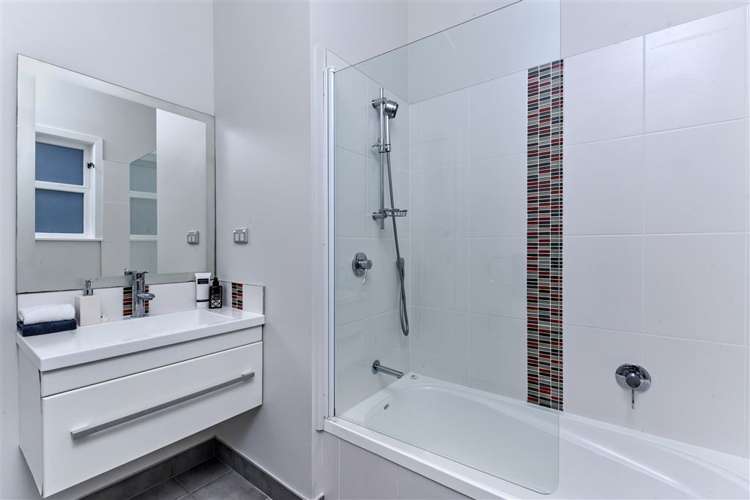 43 Roseberry Avenue Birkenhead_18