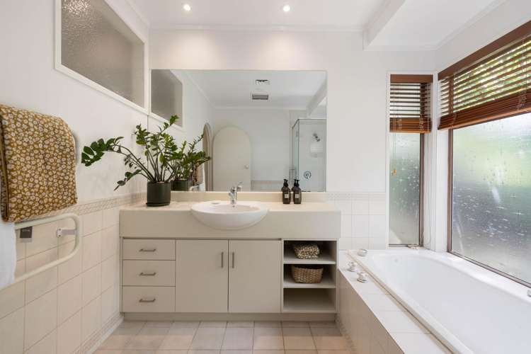 61 Chedworth Avenue Chartwell_22