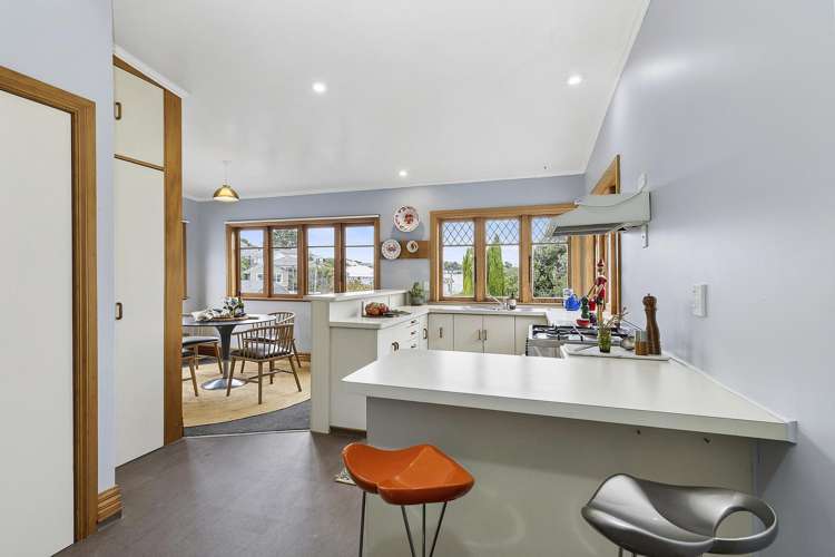 11 Hinau Road Hataitai_10