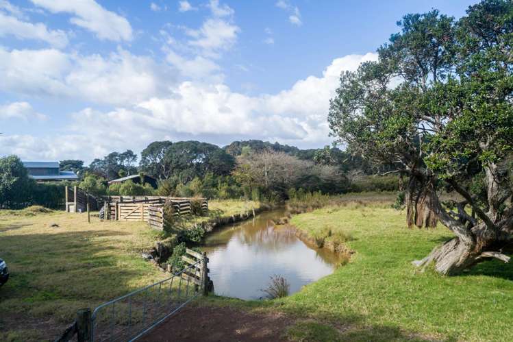 1133&1137 Matapouri Road Matapouri_54