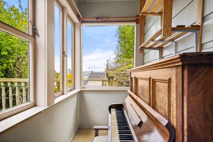 12 Bridge View Road Birkenhead_25