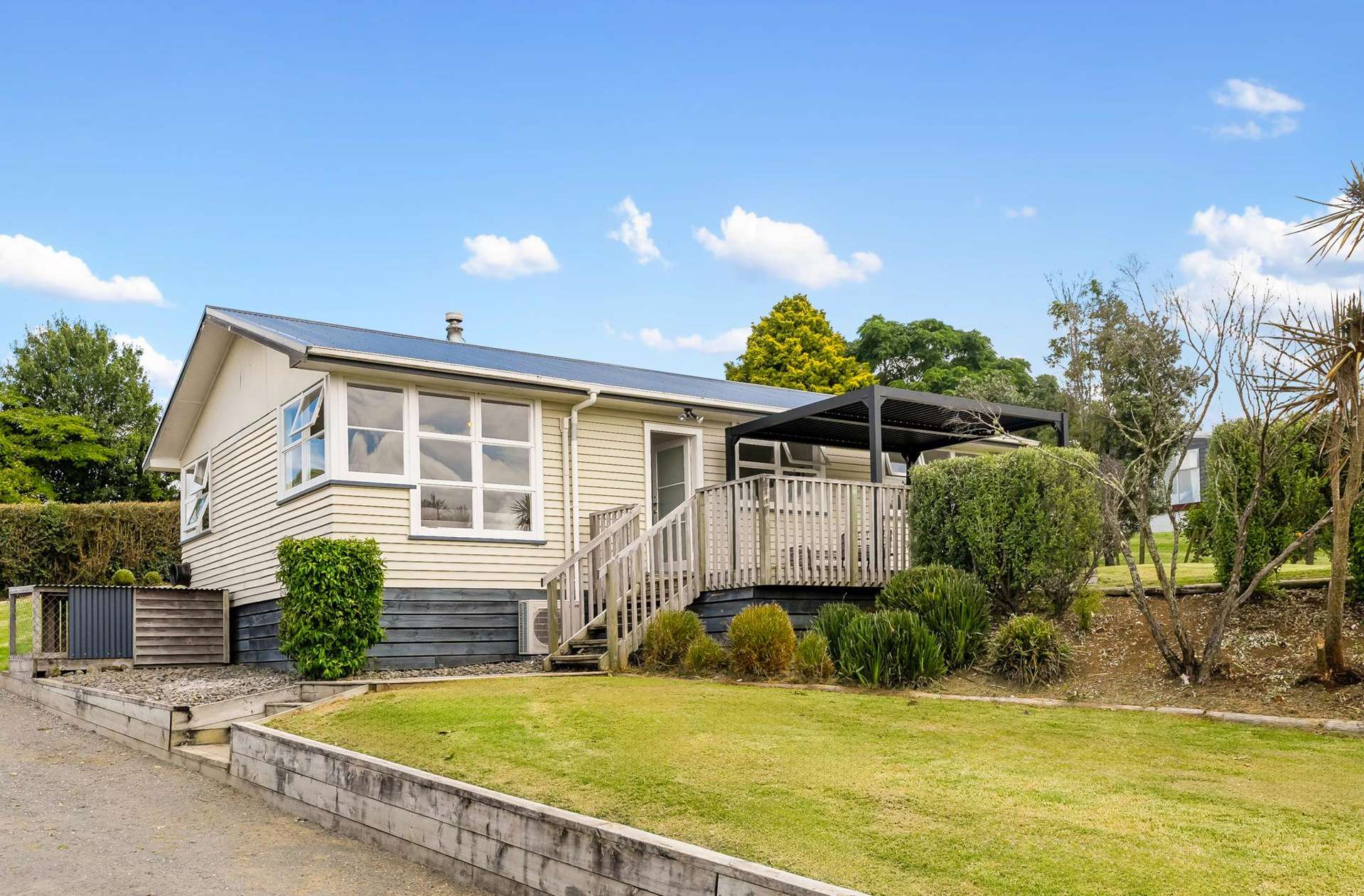 992 Highway 22 Pukekawa_0