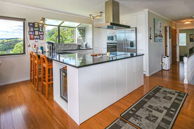 65 Grange Road Hahei_11