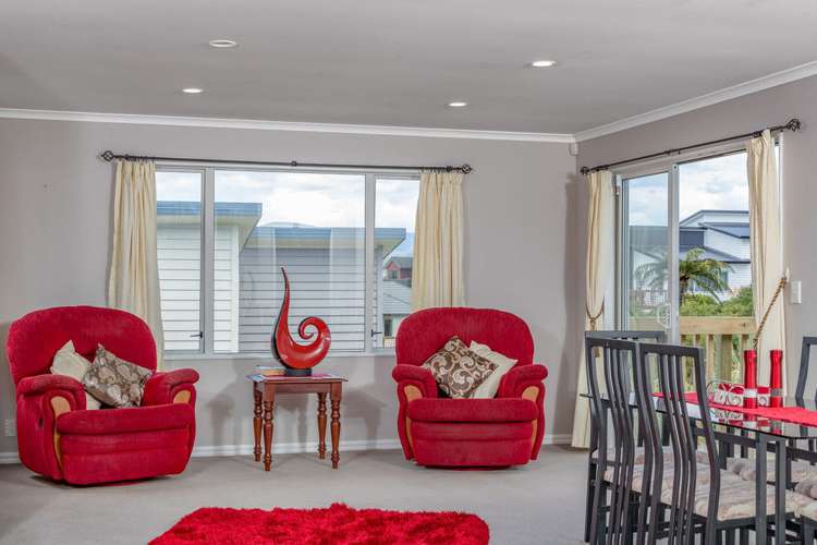 10 Frankie Stevens Place Riverstone Terraces_10