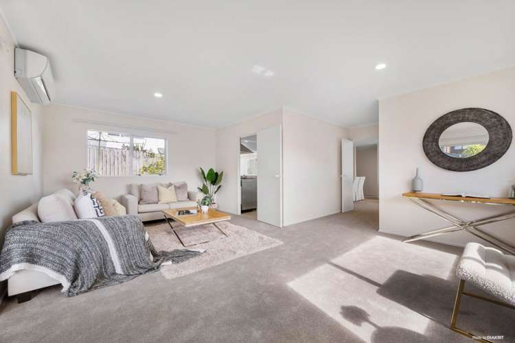 1/11 Delamare Court Sunnynook_7