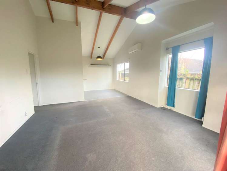 6/390 West Coast Road Glen Eden_3