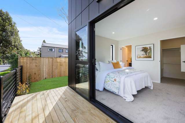 Brand New Treasure in Central Mt Albert!