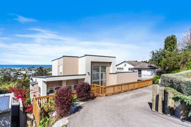 120 Pacific View Drive_2