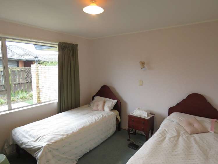 125 Pages Road Allenton_7