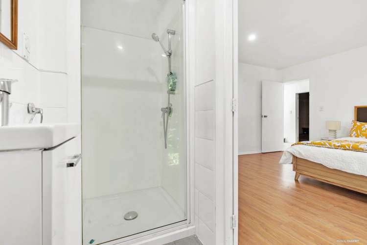 3/19 Langana Avenue Browns Bay_14