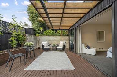 52 Lingarth Street_1