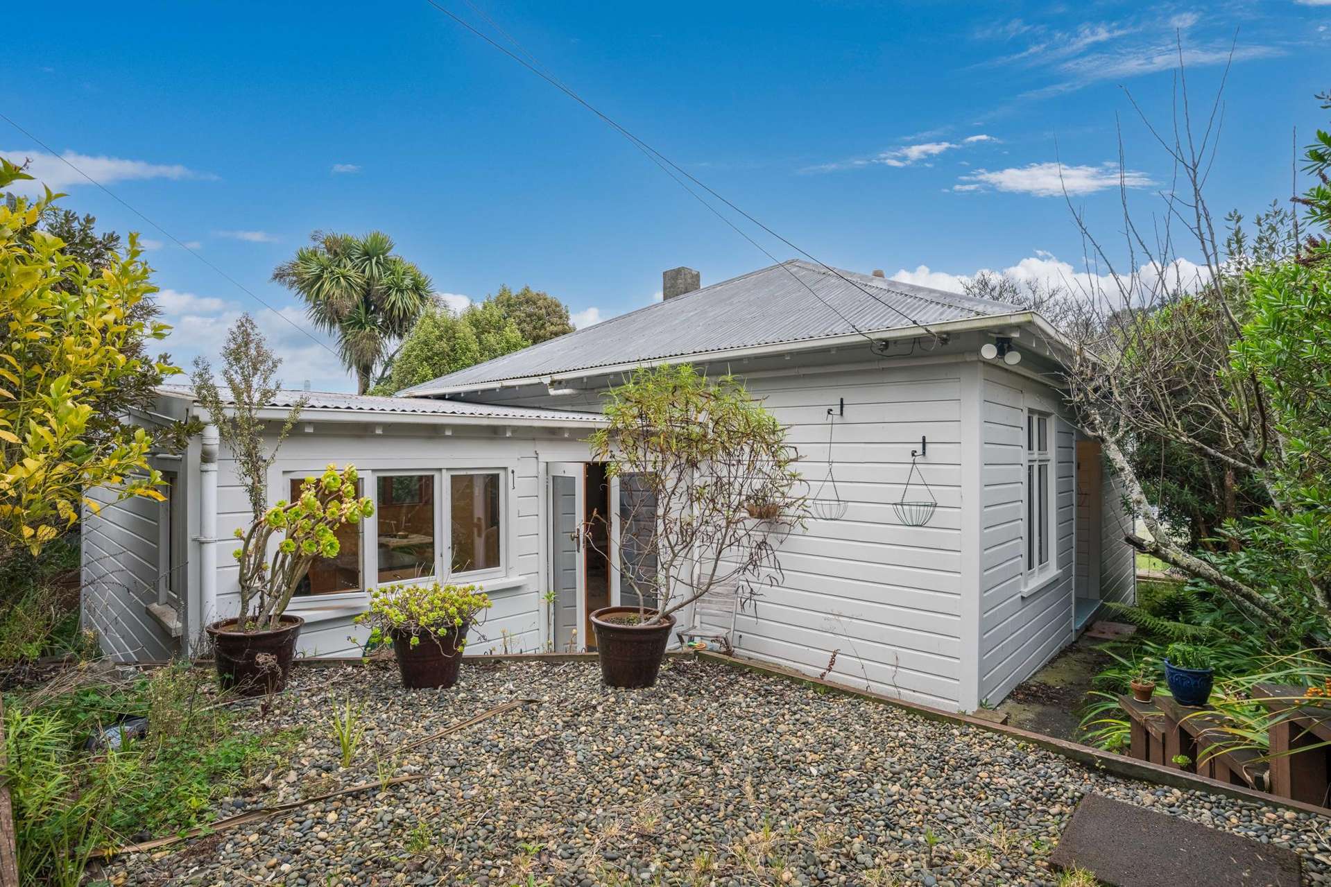 22 Bouverie Street North East Valley_0