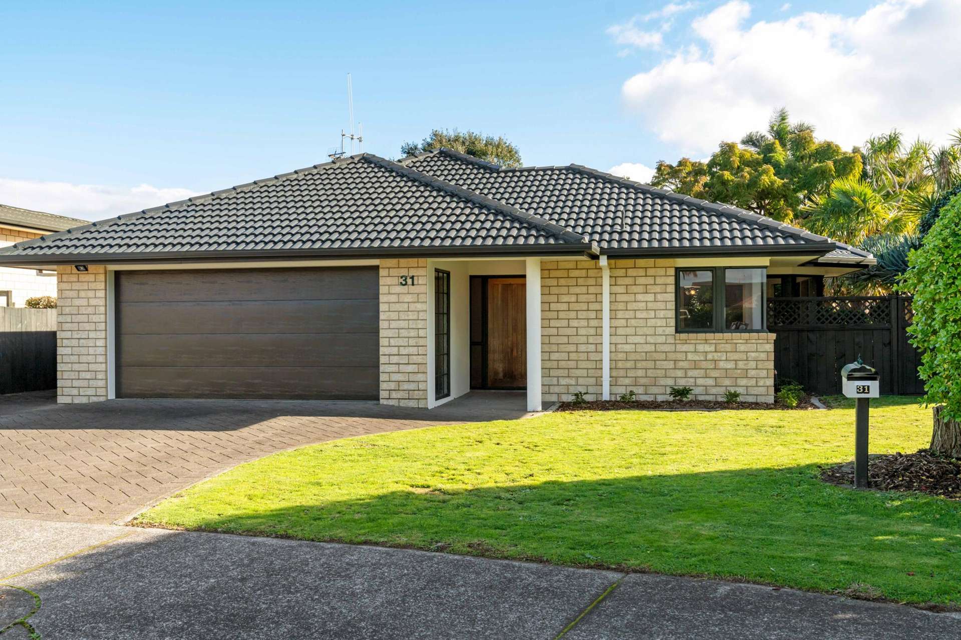 31 Ocean Crest Papamoa_0