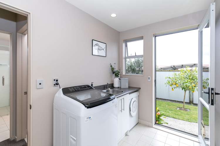 9 Paget Lane Dinsdale_16